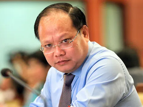 Ông Tất Thành Cang bị khởi tố